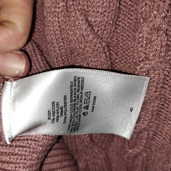 Express Cable Knit Sweater - Picture 9 of 9